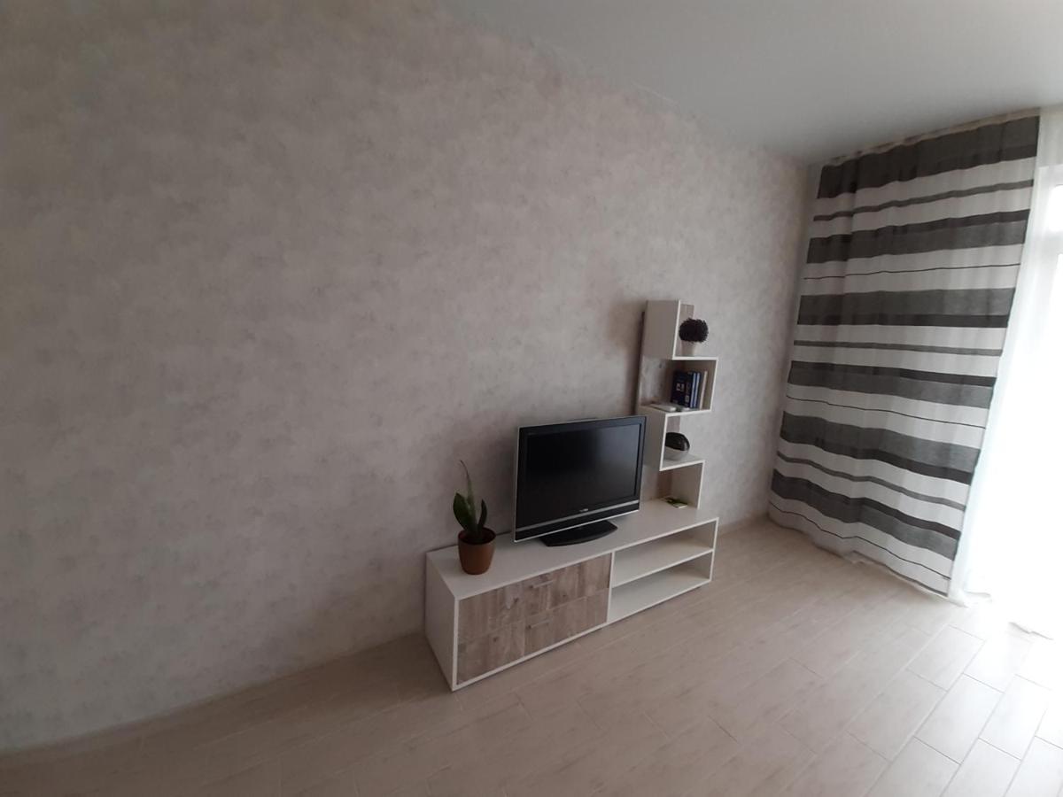 New England Deluxe Apartment Kiev Esterno foto