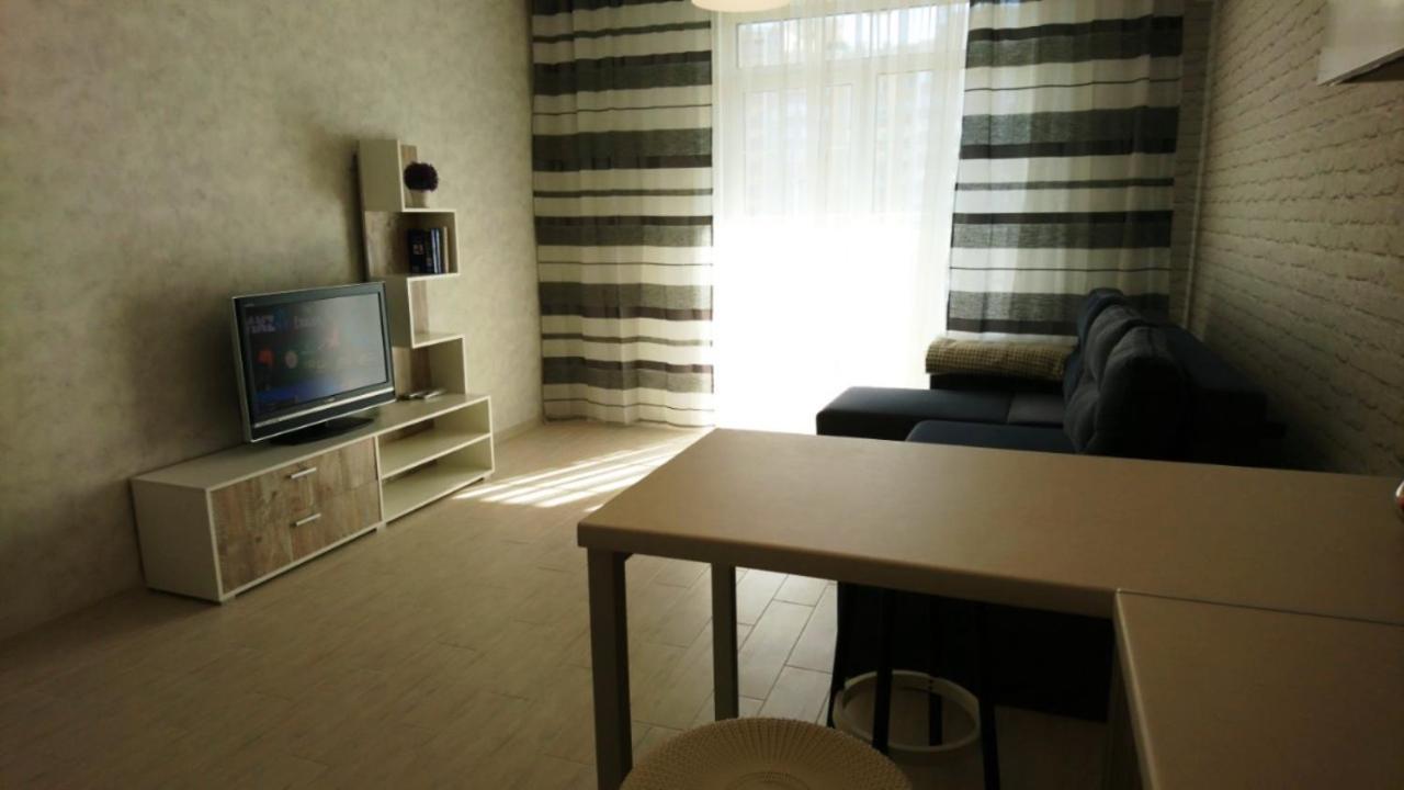 New England Deluxe Apartment Kiev Esterno foto